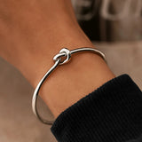 Elegant Round Circular Open Bangle