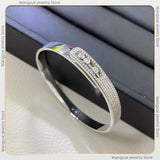 Move Diamond Bracelet