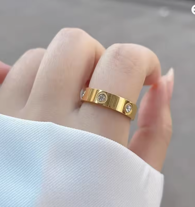 Zirconia Love Promise Ring