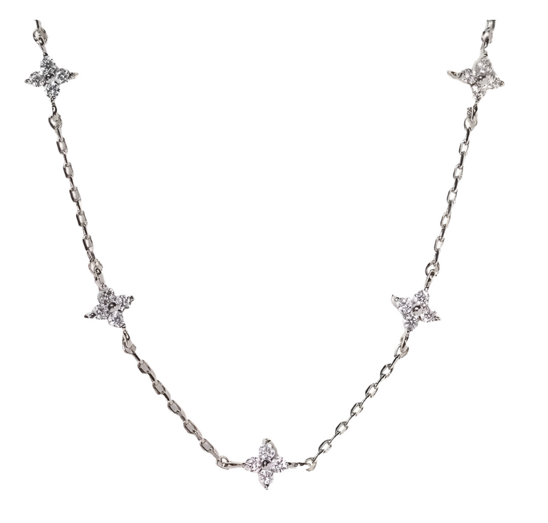 Four Leaf Flowers Necklace