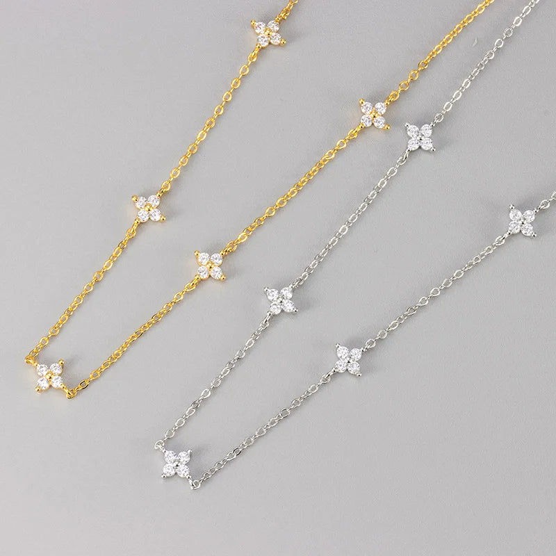Four Leaf Flowers Necklace