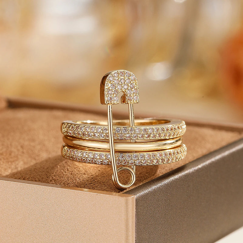 A Three-Ring Paper Clip Style Ring
