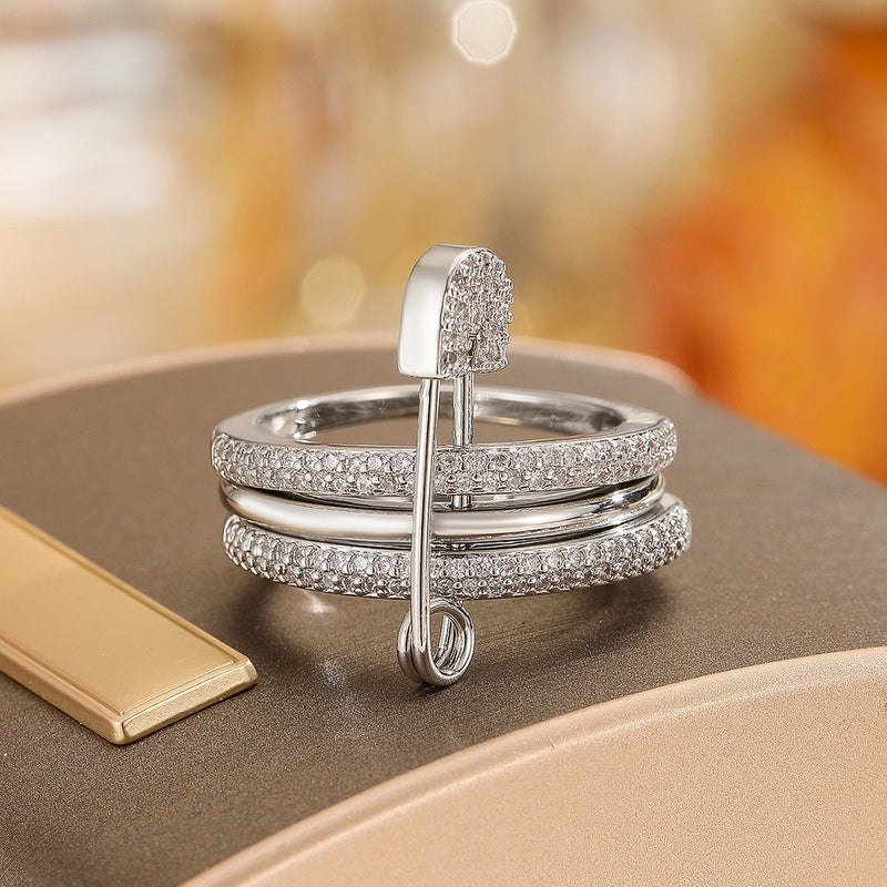 A Three-Ring Paper Clip Style Ring