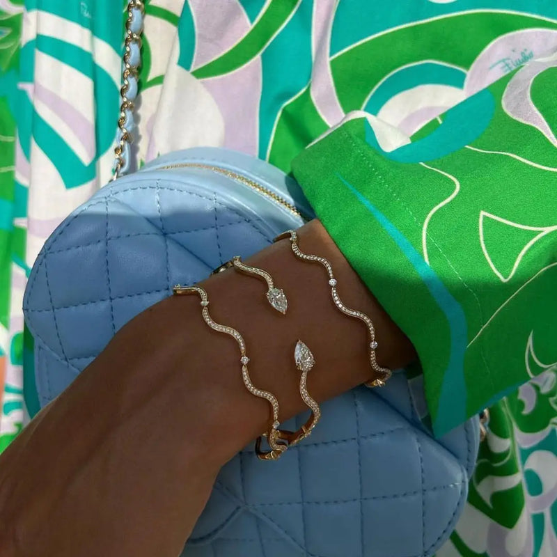 Wave Shape Bangle