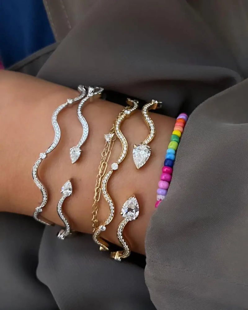 Wave Shape Bangle