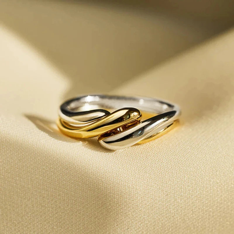 Two Tone Twist Finger Ring