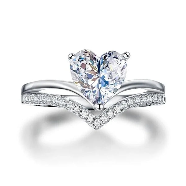 Zircon Stones Heart Ring